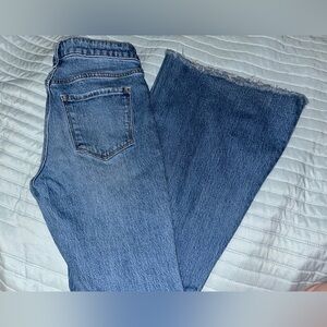 Old navy size 4 mid rise super flare